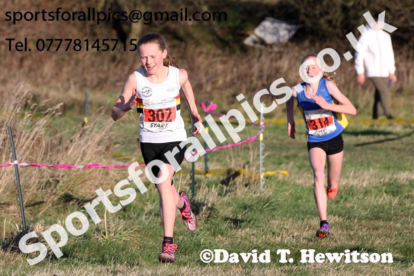 Girls under-15s North Eastern Cross Country, 2018 Northern Cross Country Champs., Wrekenton, Gateshead. Photo:  David T. Hewitson/Sports for All Pics